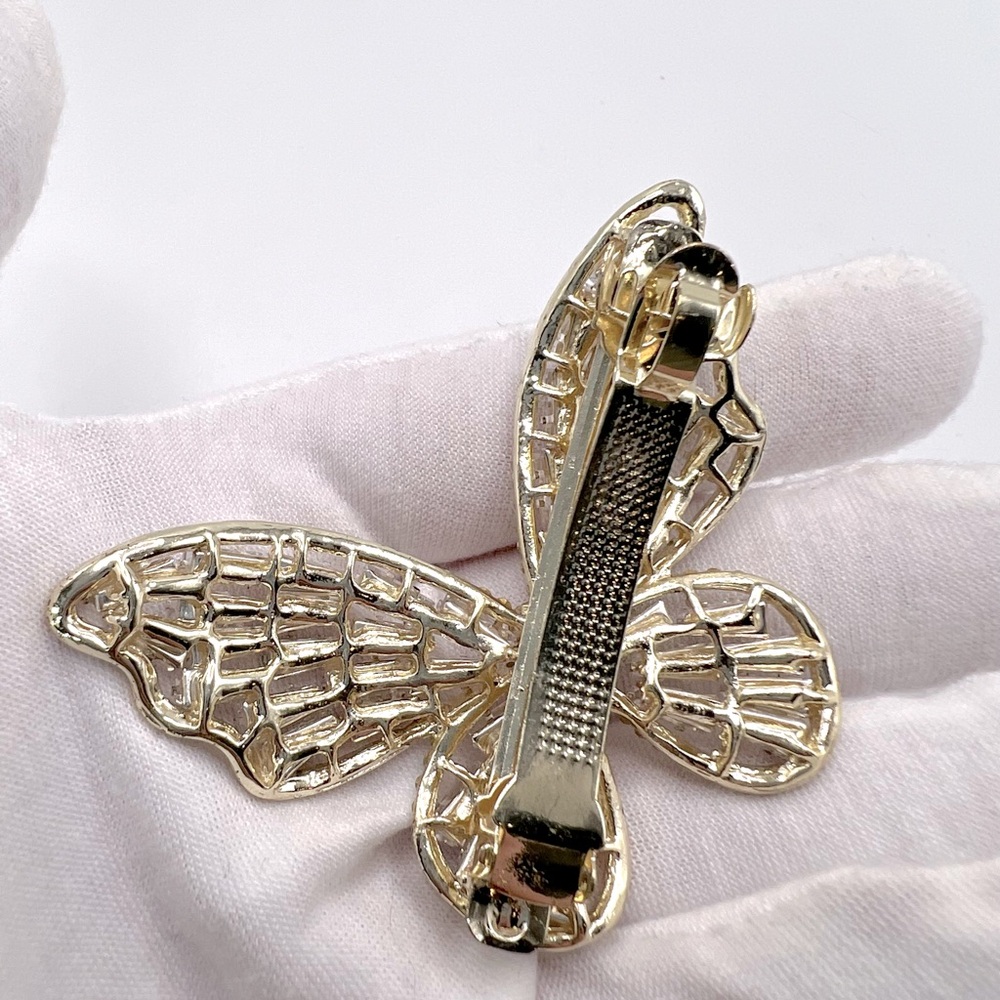 Sale $12 Firm! Butterfly Rhinestone Hairpin, barrette style - Picture 3 of 14